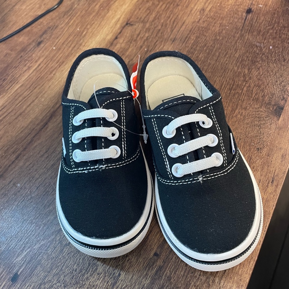 Black Vans Size 8